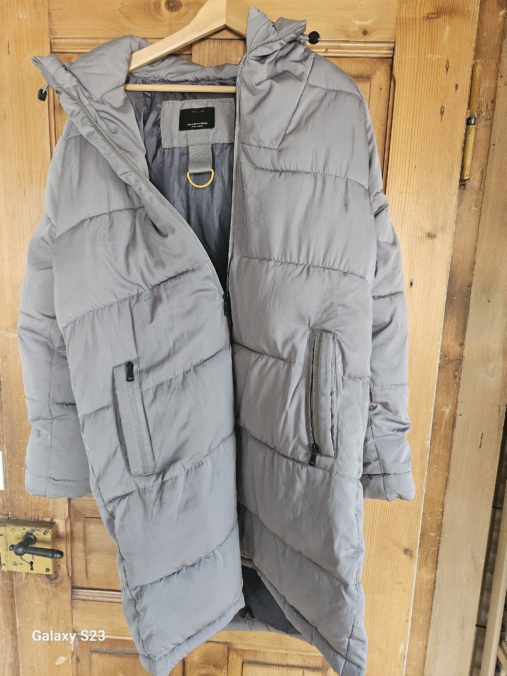 Bershka Cappotti: Grauer Bershka Wintermantel, Gr. 38 – Usato da Spiez venduto da ann_y7bb