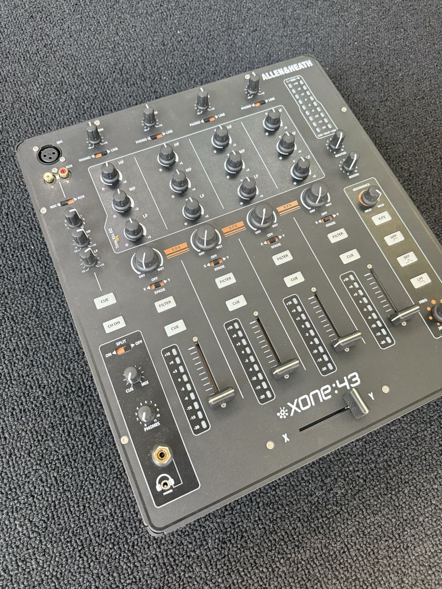 Allen & Heath Console di mixaggio: Xone 43 – Usato da Zürich venduto da lorac.semog 1