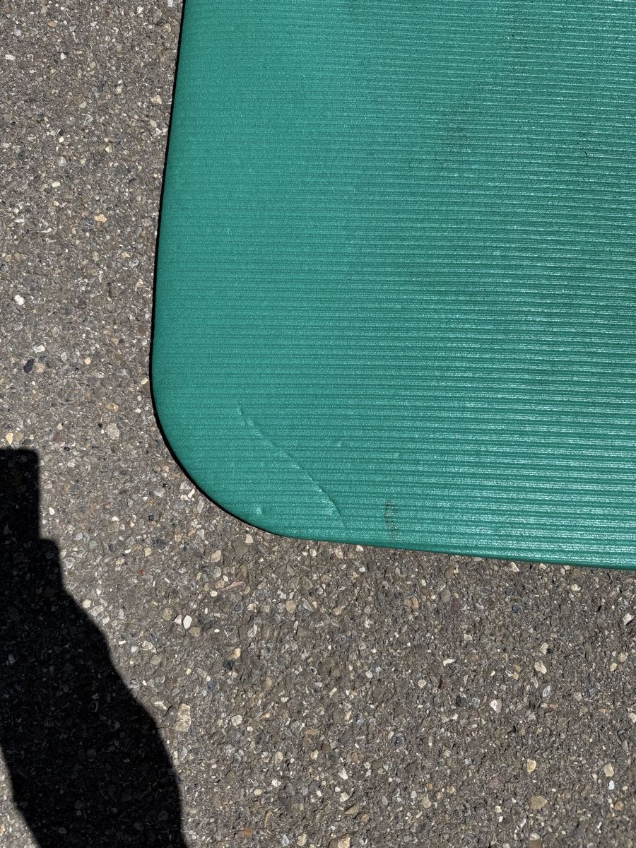 Airex Tappetini fitness: Airex Matte ab 1,- – Usato da Nänikon venduto da Monschgal 1