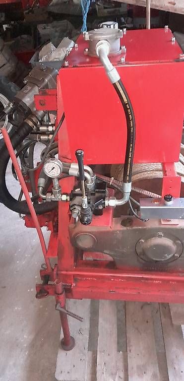 Altro per stoccaggio & trasporto: Hydraulische Seilwinde 6.5t – Usato da Flühli venduto da p2019b 2
