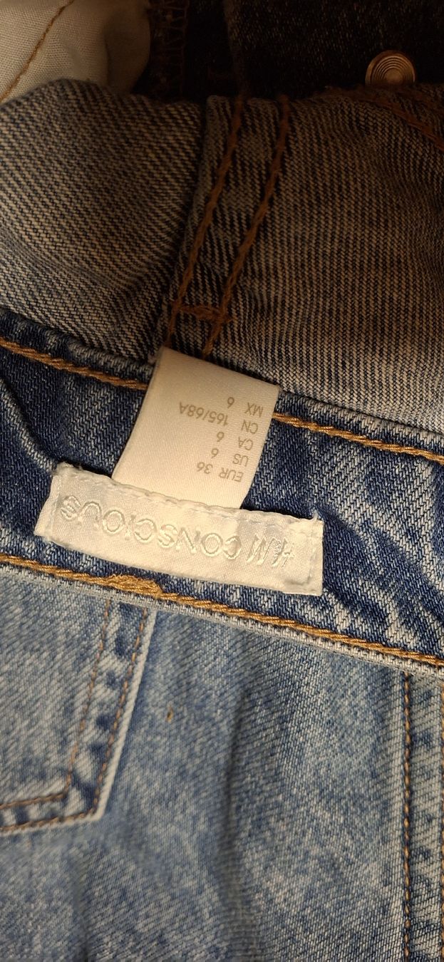 H&M Jeans: H&M Jeans Shorts, hellblau, Grösse S – Usato da Brienz BE venduto da mondchatz1 4
