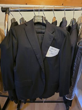 Kiton Anzug