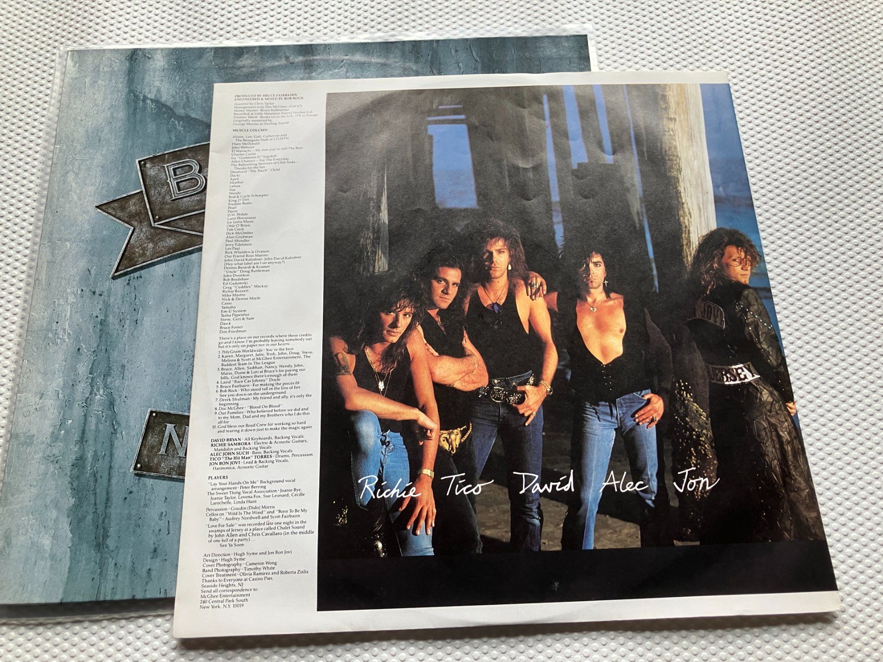 Schallplatten: Bon Jovi – Gebraucht aus Aarwangen von Jukebox3 4