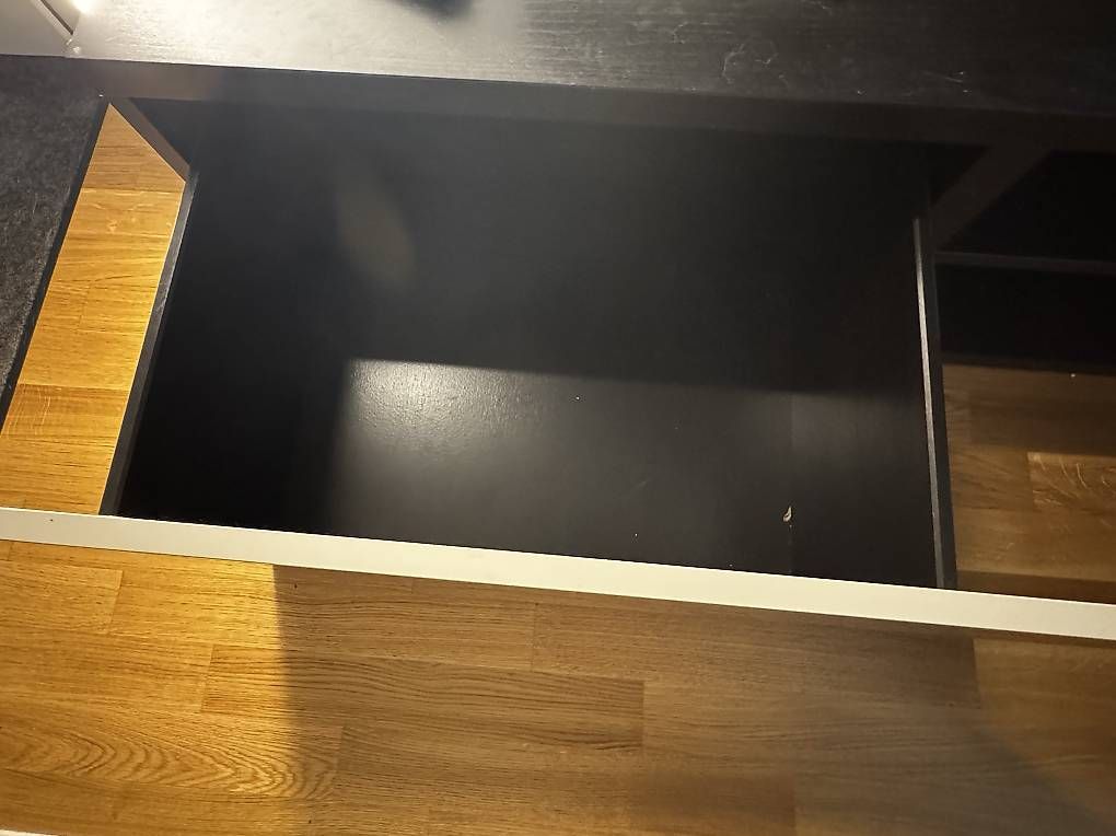 Mobili TV: GRATIS IKEA Fernsehkommode – Usato da Winterthur venduto da Natascha_P 2