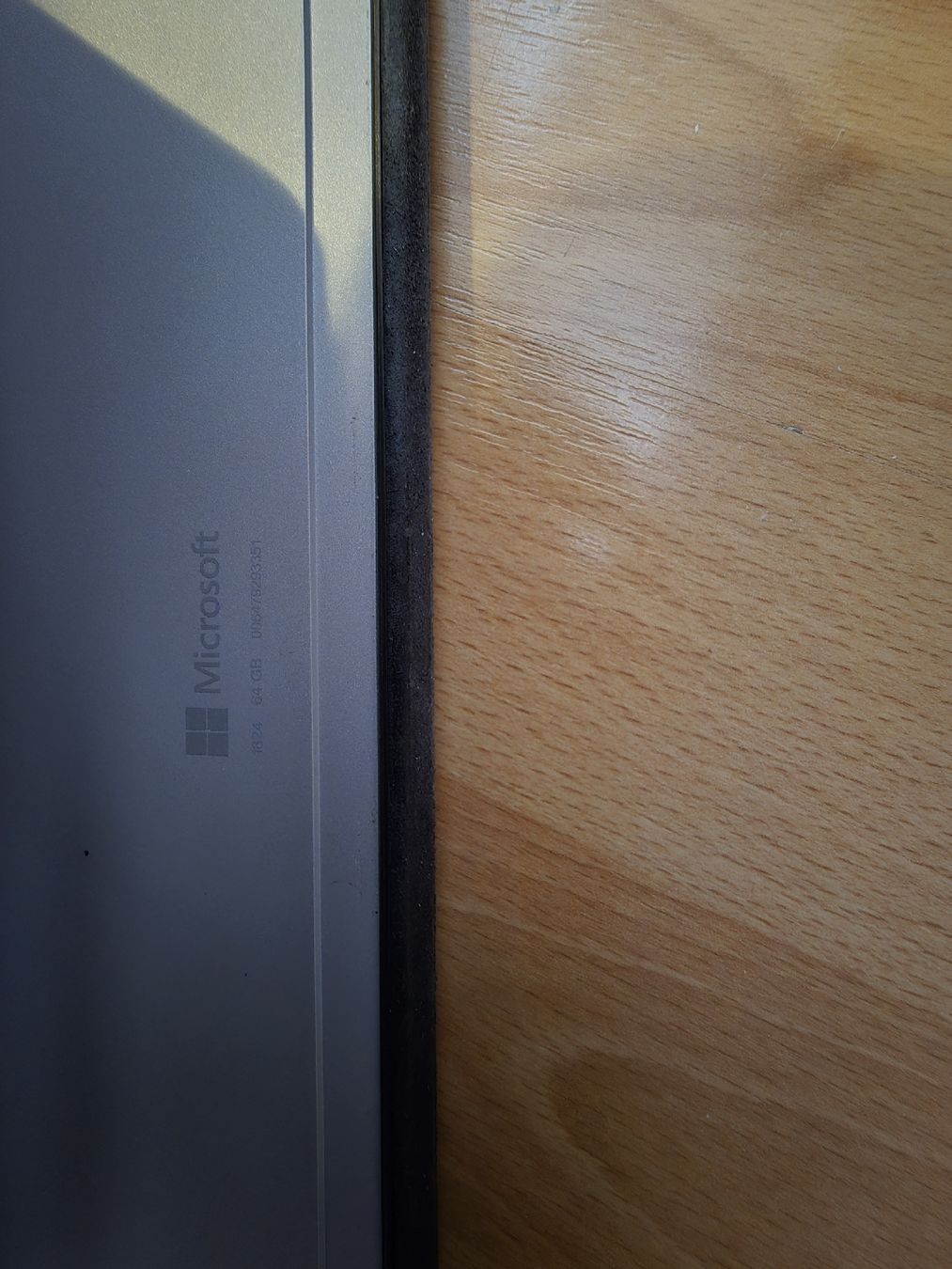 Microsoft Tablet PC: Microsoft surface go – Usato da Horw venduto da Sehr_Ernst 2