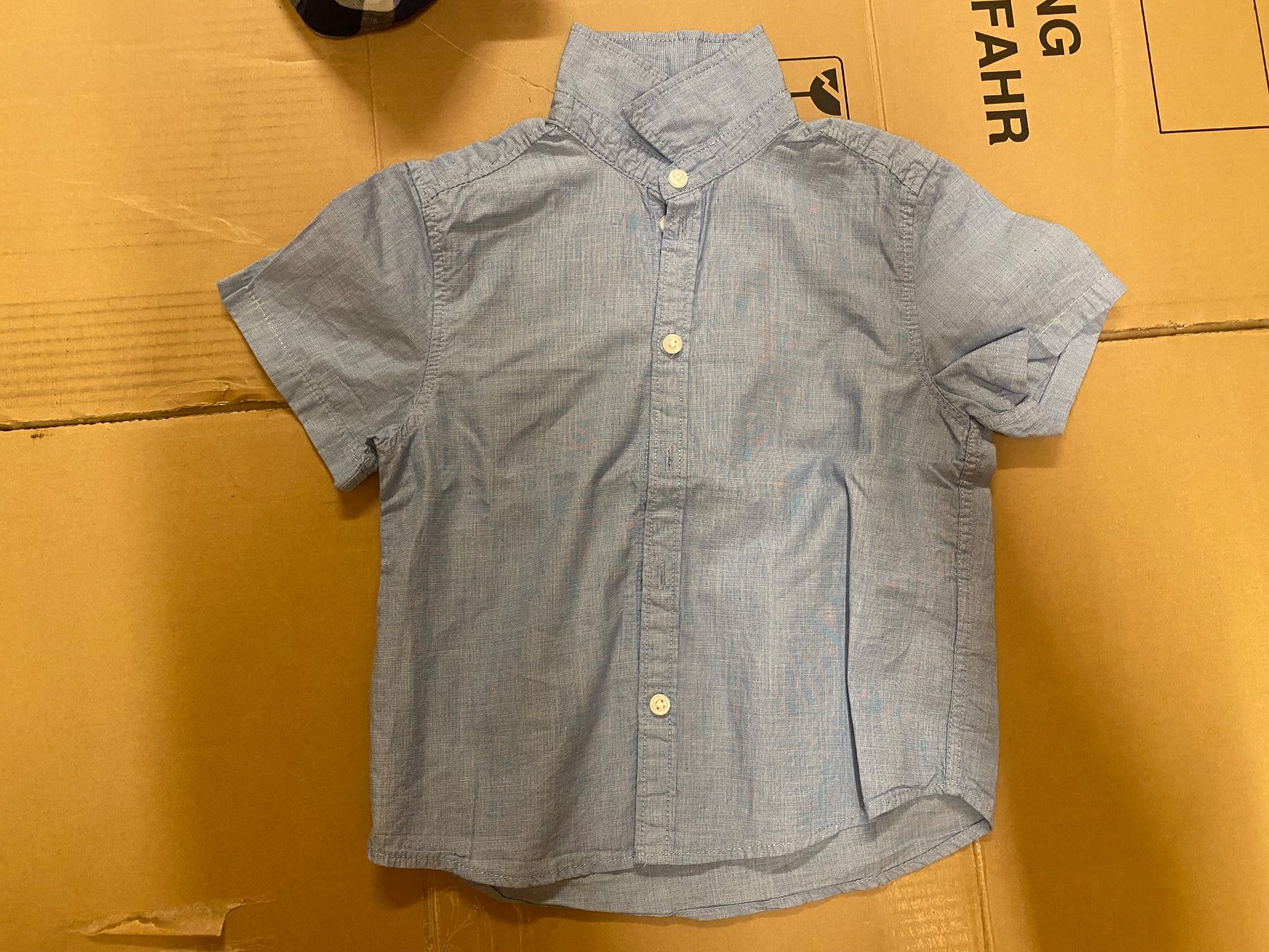 Camicie, T-shirt & Polo: Kinder Hemden Grösse 104 – Usato da Zürich venduto da zd_1965 1