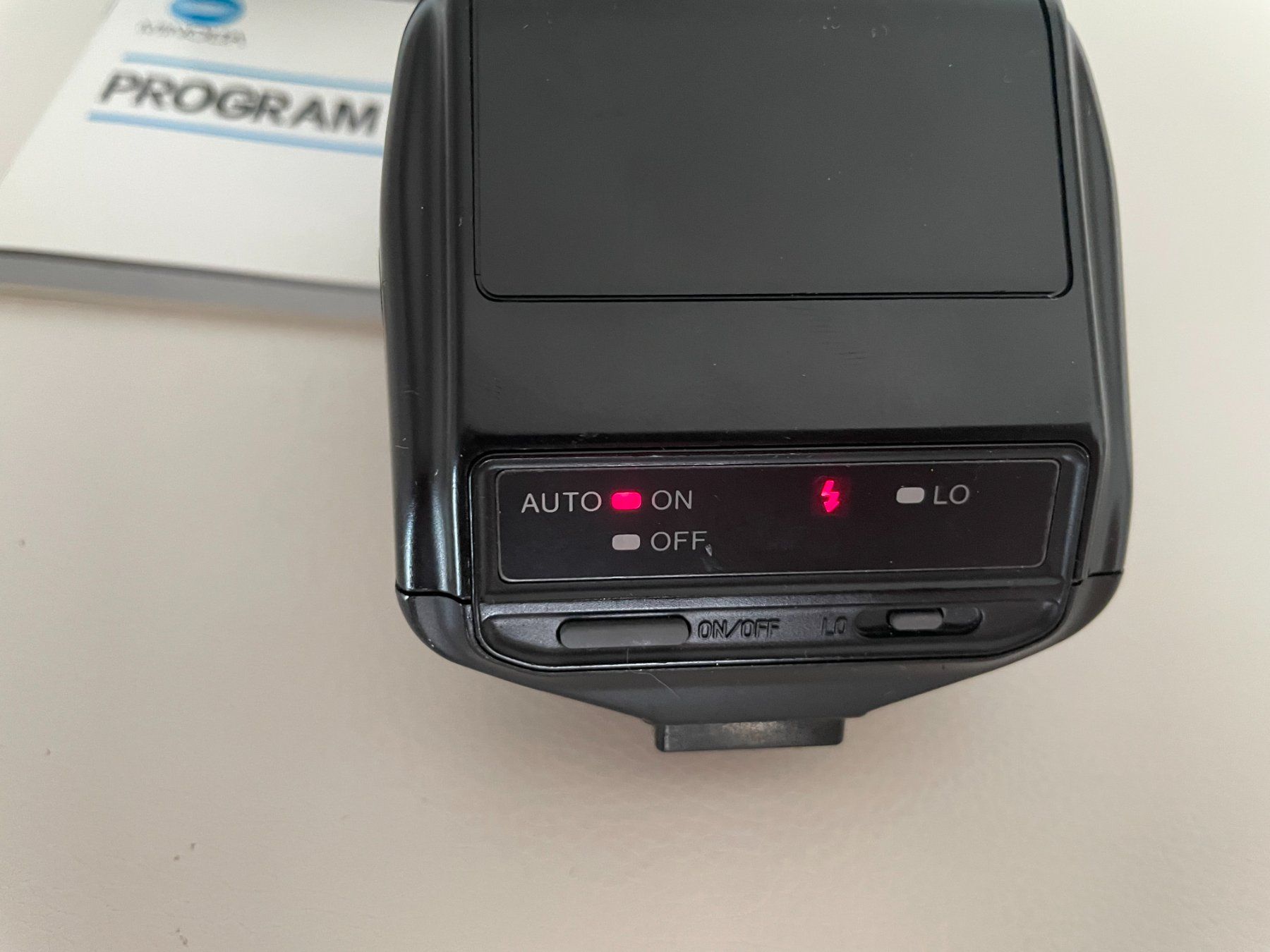 Minolta Flashs: Flash Minolta 3200i – D'occasion à Petit Lancy par gil_hr6v 4