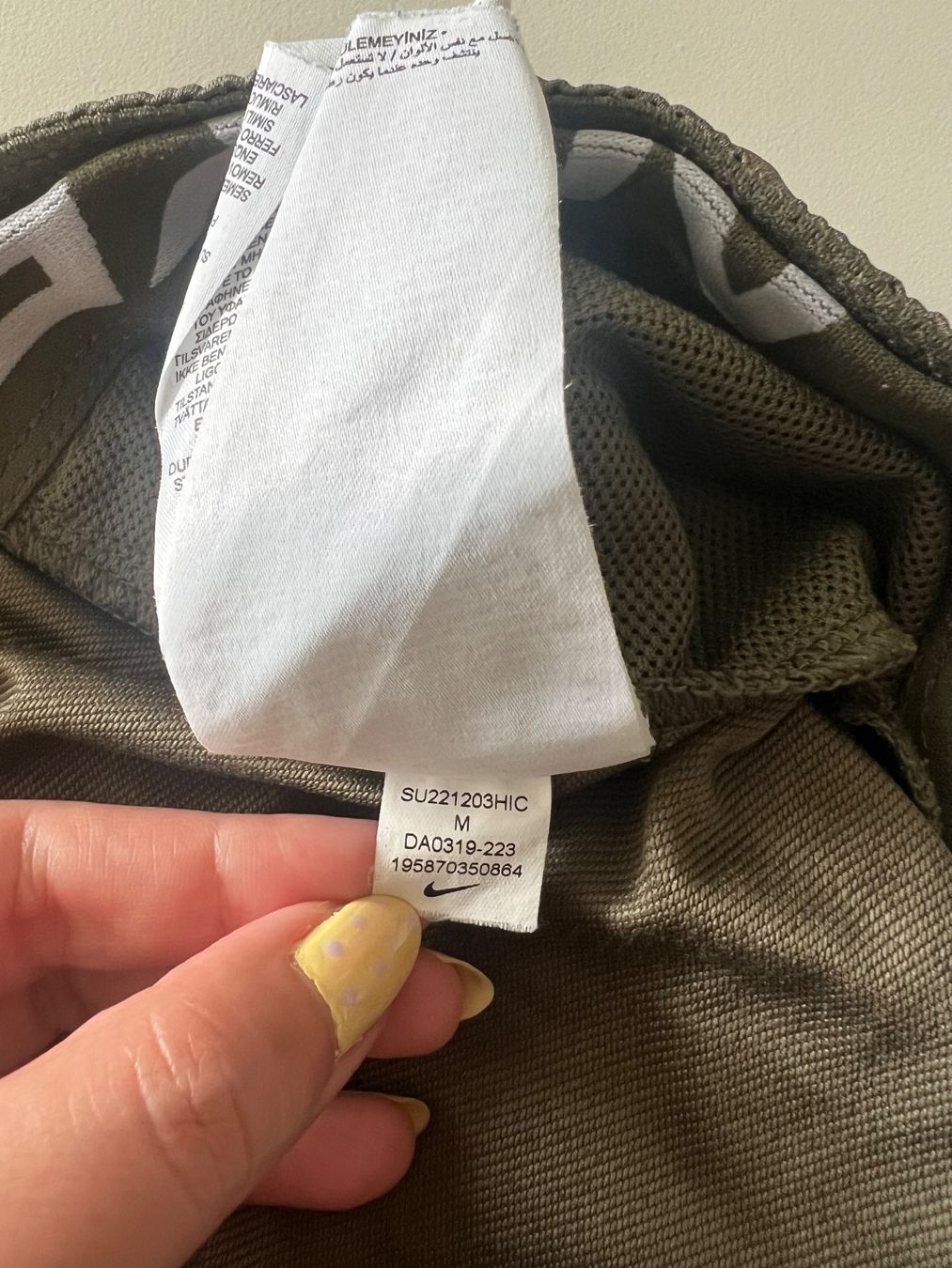 Nike Pantaloni: Nike Dri-FIT Shorts Damen – Usato da Lenzburg venduto da impulsive-buyer 5