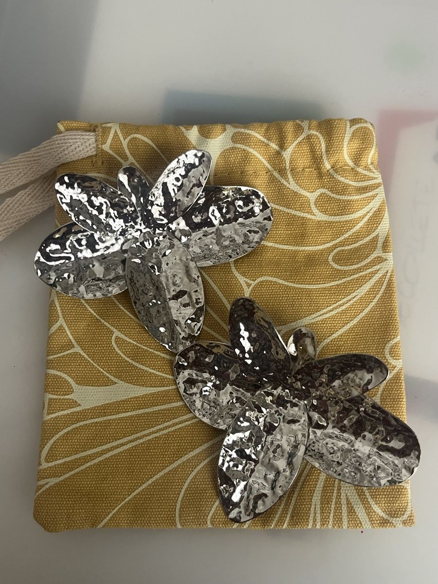 Orecchini pendenti & Orecchini a lobo: Silver floral earrings – Usato da Vezia venduto da chi_byp8 2