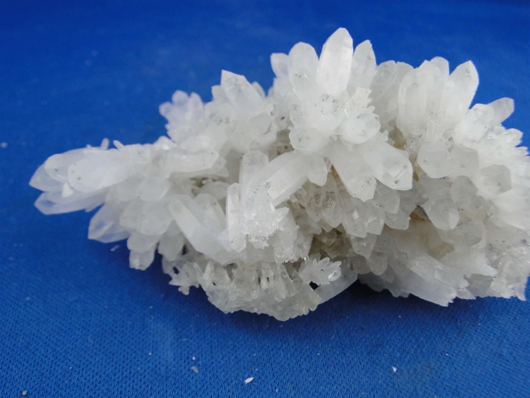 Mineralien & Heilsteine: Bergkristall – Gebraucht aus Schinznach Bad von Demerald 2
