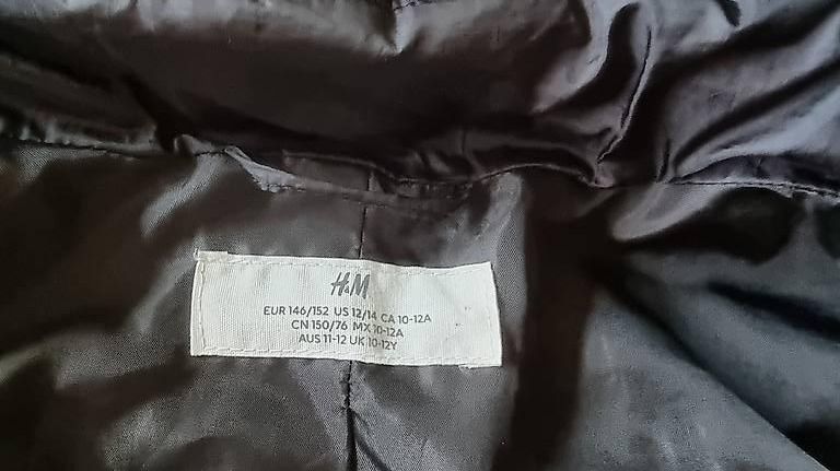 H&M Giacche & Cappotti: Steppjacke/ Isolationsjacke Grösse 146/152 – Usato da Maienfeld venduto da Faentli1 2