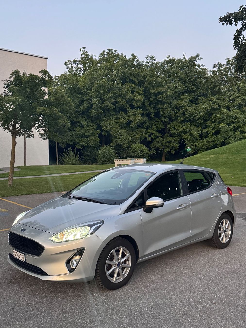 Ford Autos: Ford Fiesta 1.5D 2020 mit Winterpacket – Gebraucht aus Sevelen von black-devil 1