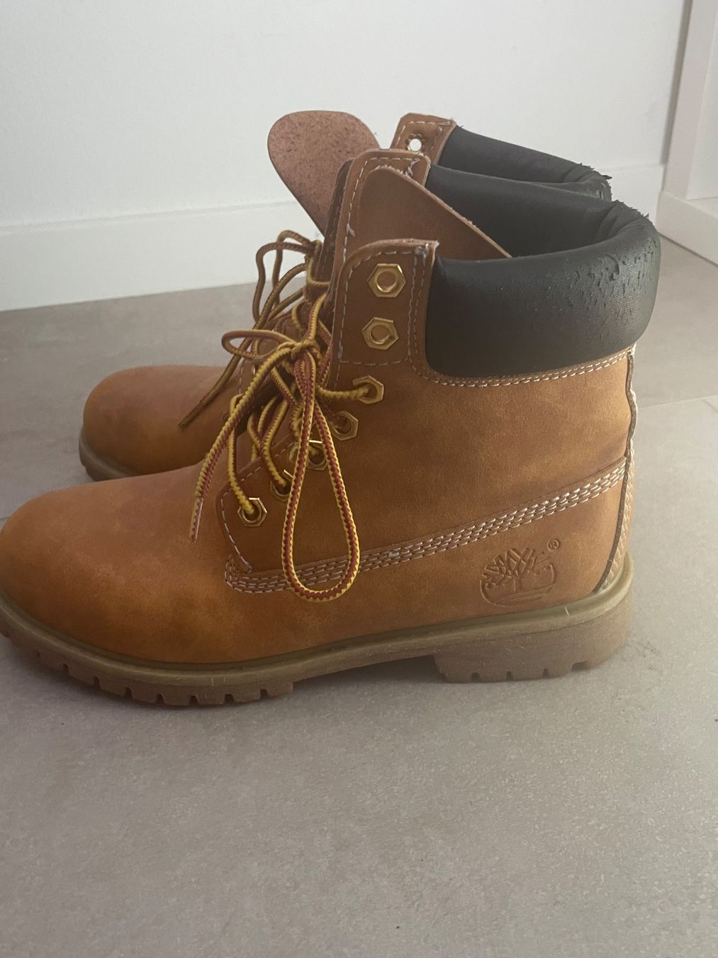 Timberland Chaussures hommes: Timberlands Gr. 39 – D'occasion à Steinhausen par car_kb7d