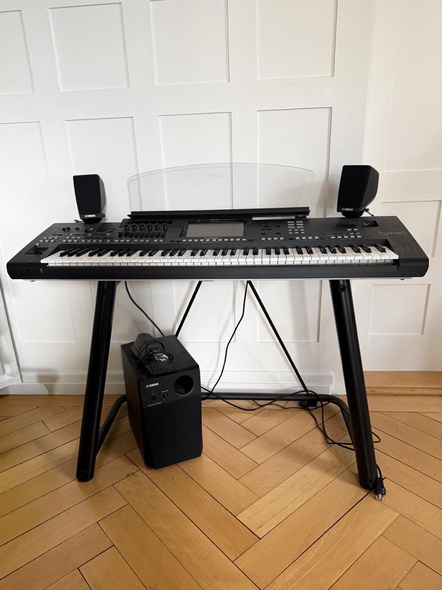 Yamaha Strumenti musicali: Yamaha Genos2 Digital Keyboard – Nuovo (secondo la descrizione) da Steinach venduto da ariana.xe