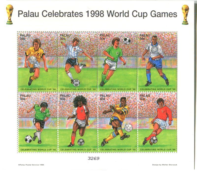 Alle Briefmarken: Block "Fussball". Palau – Neu und originalverpackt aus Basel von Butsch5