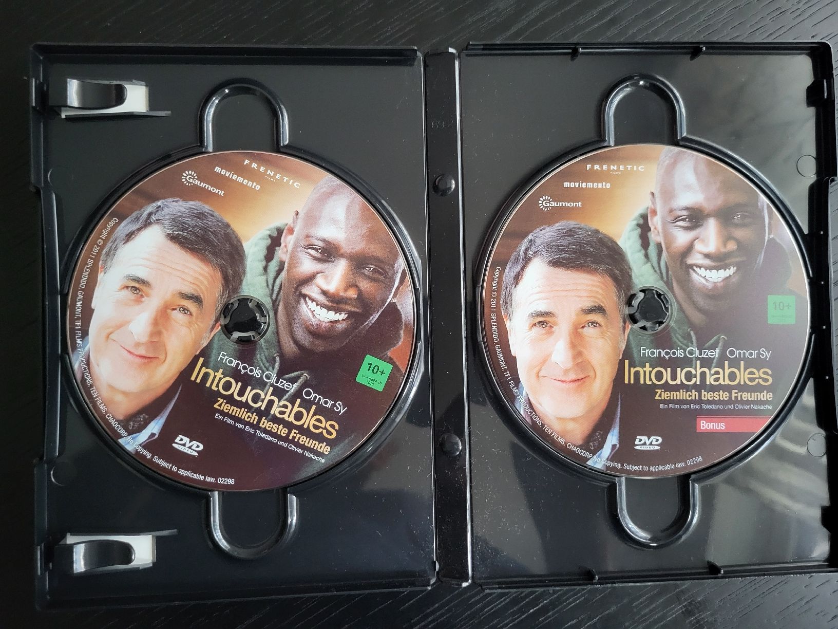 Tous les DVDs: Intouchables Ziemlich beste Freunde 2er Set SPECIAL EDIT – Neuf (Voir description) à Lausen par EisAmStiel 2