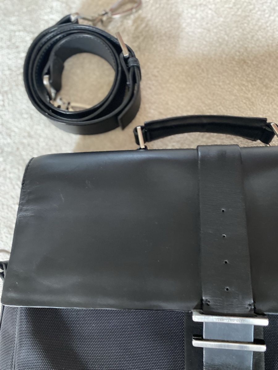 Hugo Boss Taschen: Hugo Boss borsa business – Gebraucht aus Novazzano von ige_cwq5 2