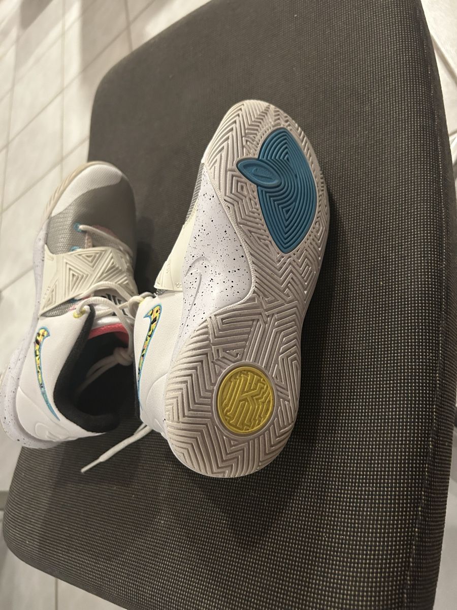 Nike Herrenschuhe: Basketball/Hallen-Turnschuhe – Gebraucht aus Bleienbach von lea_my5x 4