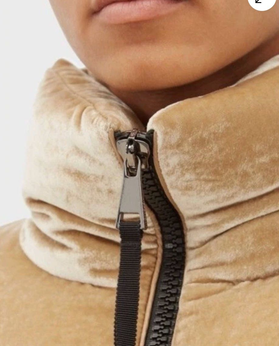 Moncler Jacken: Moncler Rimac Samt Steppjacke - Original, Echtheitsnachweis – Gebraucht aus Kreuzlingen von kraemer84 5