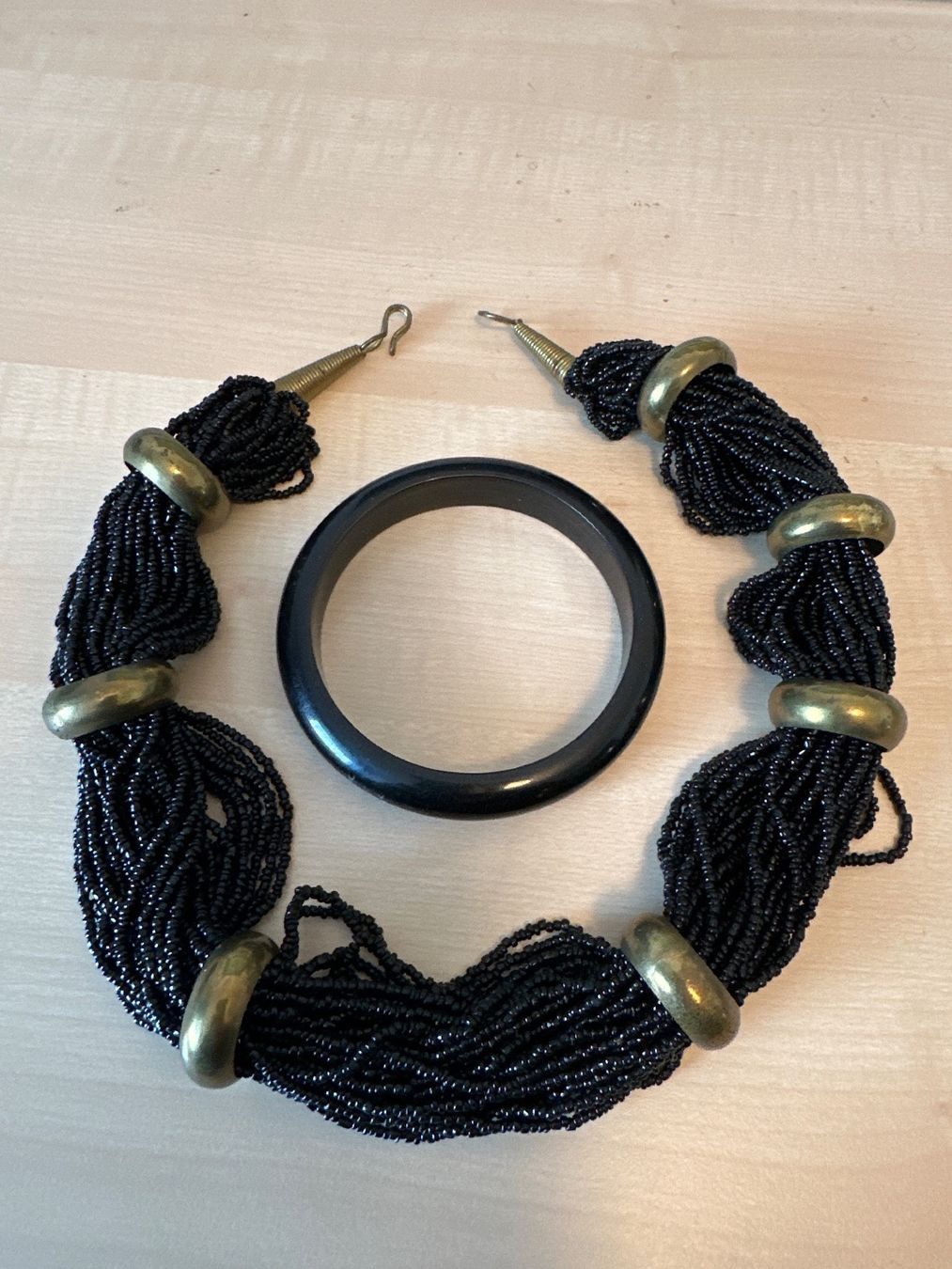Ketten: Damen  Collier – Gebraucht aus Arisdorf von comestibles