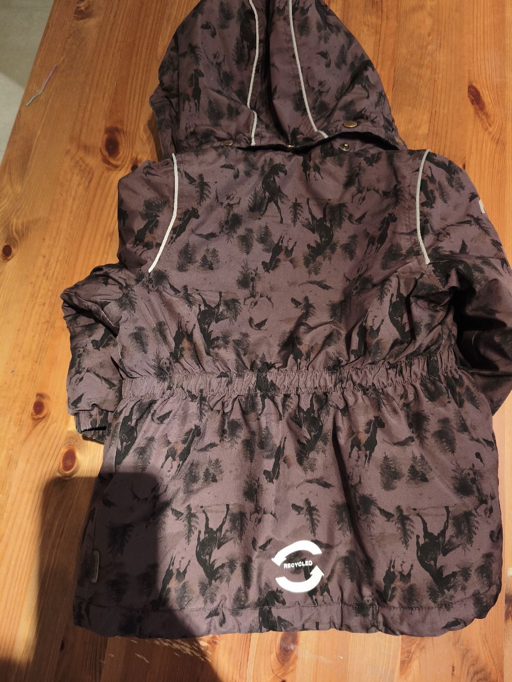 Vestes & Manteaux: Mikkline Winterjacke Mädchen  – D'occasion à Mattwil par FamilieG. 2