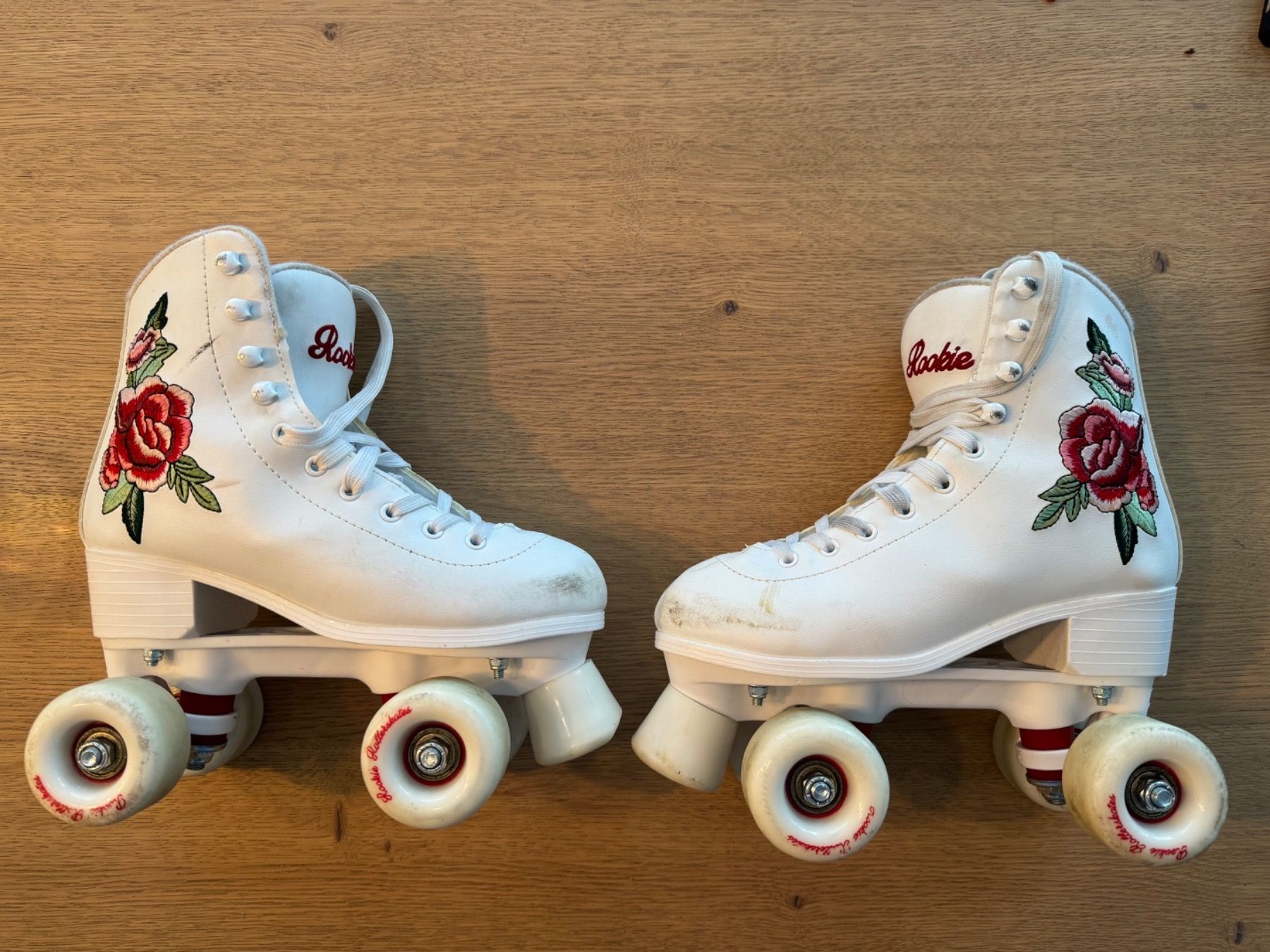 Pattini in linea & Pattini a rotelle: Rollschuhe Gr 35.5 – Usato da Killwangen venduto da Schnitzibitz 3