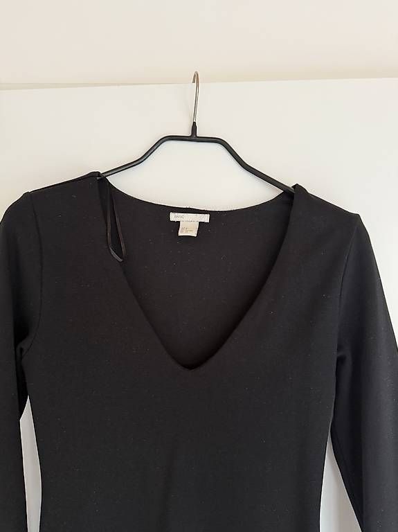 Vestiti: Kleid H&M Schwarz tailliert 38  – Usato da Buchberg venduto da the_w8gy 1