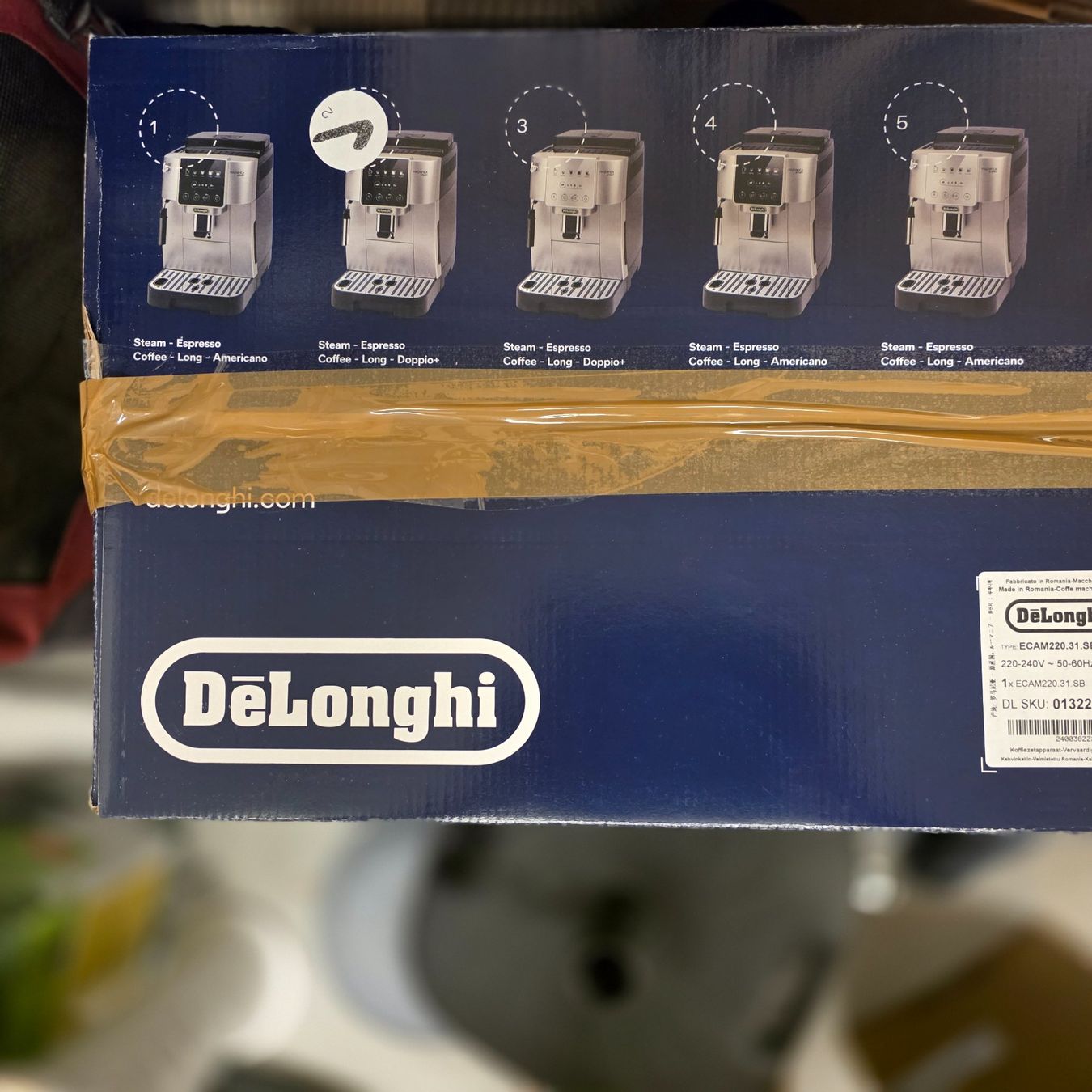 De'Longhi Kaffeemaschinen & Espressomaschinen: Kaffeemaschine – Neu und originalverpackt aus Eschenbach SG von coolrunnings