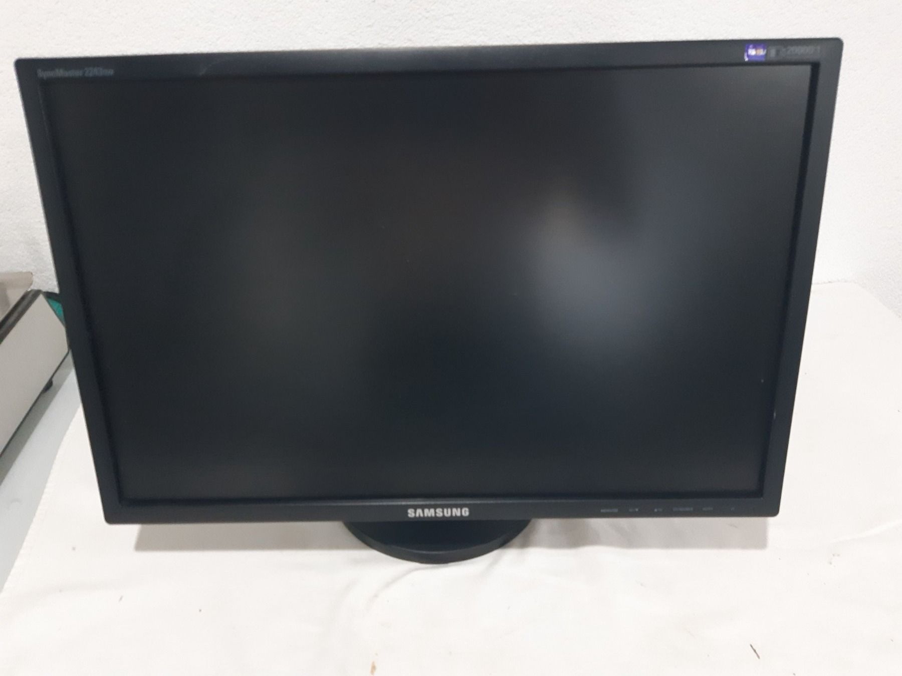 Samsung Monitor: Monitor SyncMaster Samsung 2243QW – Usato da Rheinau venduto da profitronic.shop 1