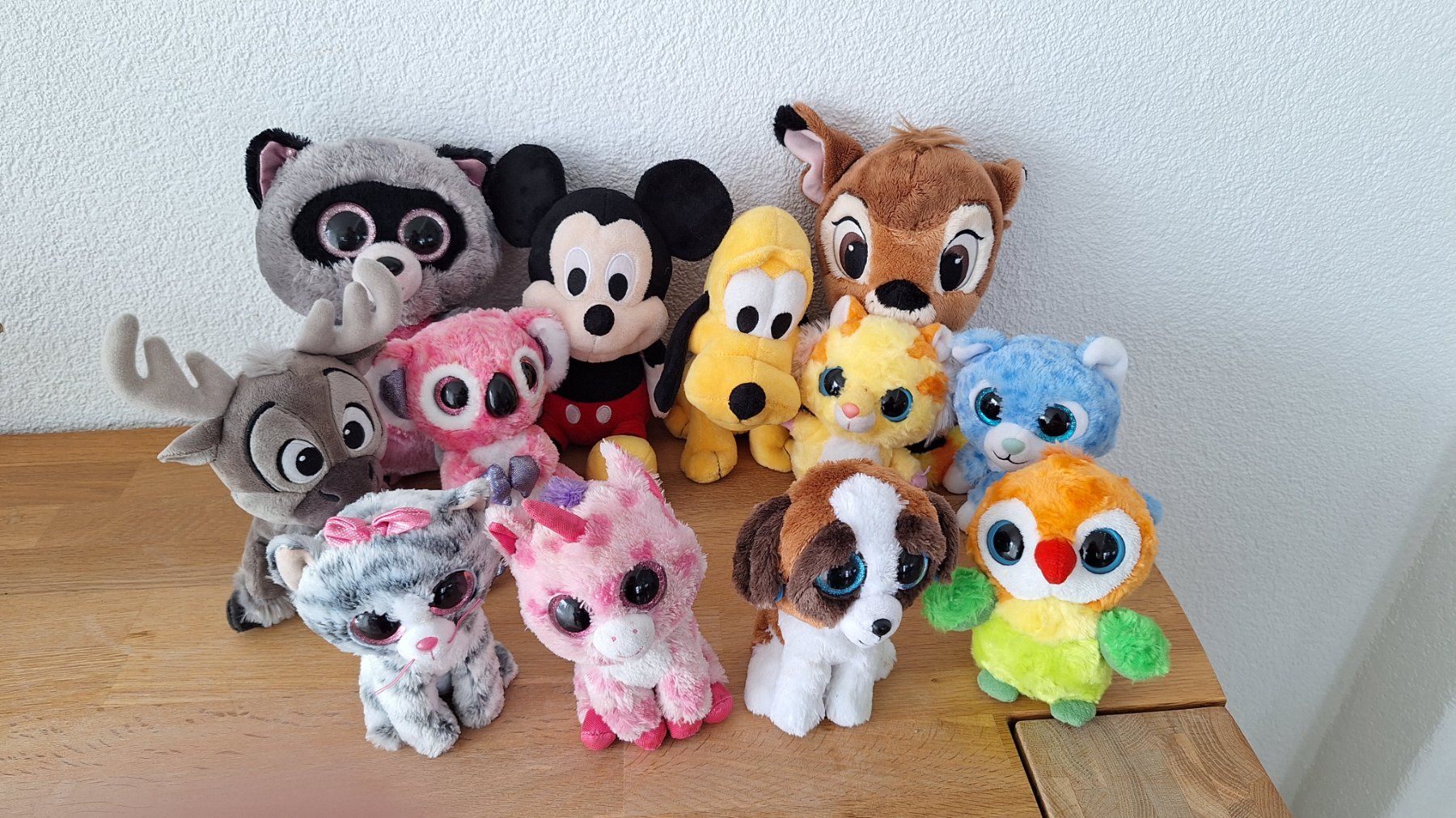 Giocattoli: Lot de peluches – Usato da Malleray venduto da Mawerix