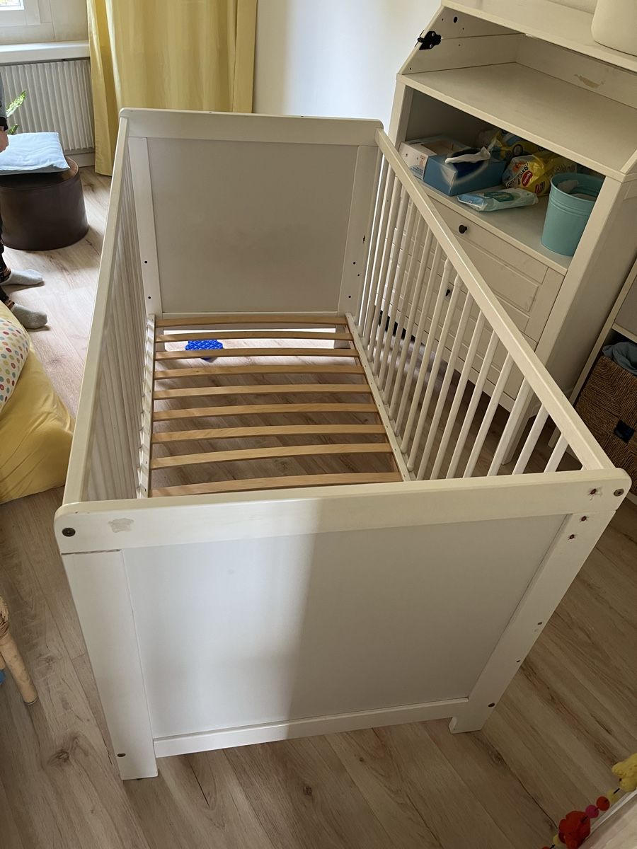 Materassi: Babybett mit Matratze – Usato da Zürich venduto da Arls