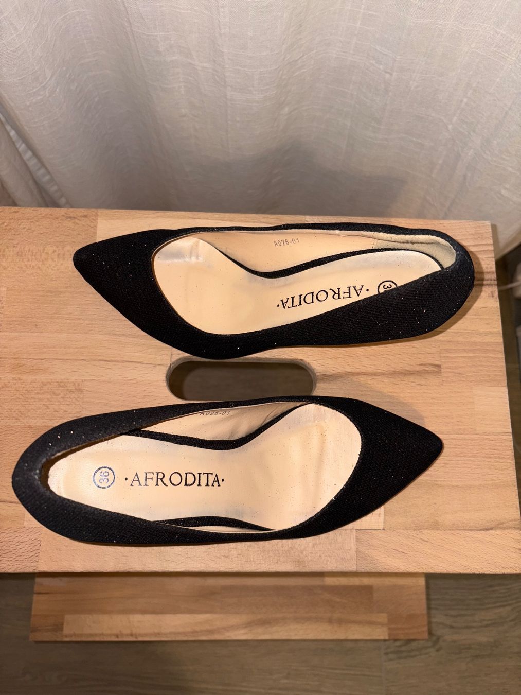 Scarpe da donna: Pumps, Schwarzer Glitter, Grösse 36, 5cm Absatz – Usato da Niederglatt ZH venduto da mat_7k7p 3