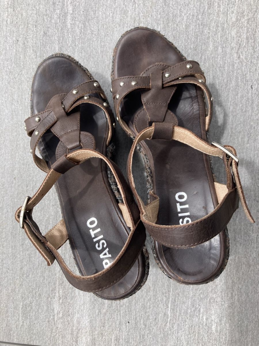 Scarpe da donna: PASITO / HIGH HEEL KEILSANDALETTE – Usato da Nidfurn venduto da cejeisda 1
