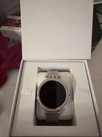 Smartwatch Michael Kors silberfarben mit Box neuwertig