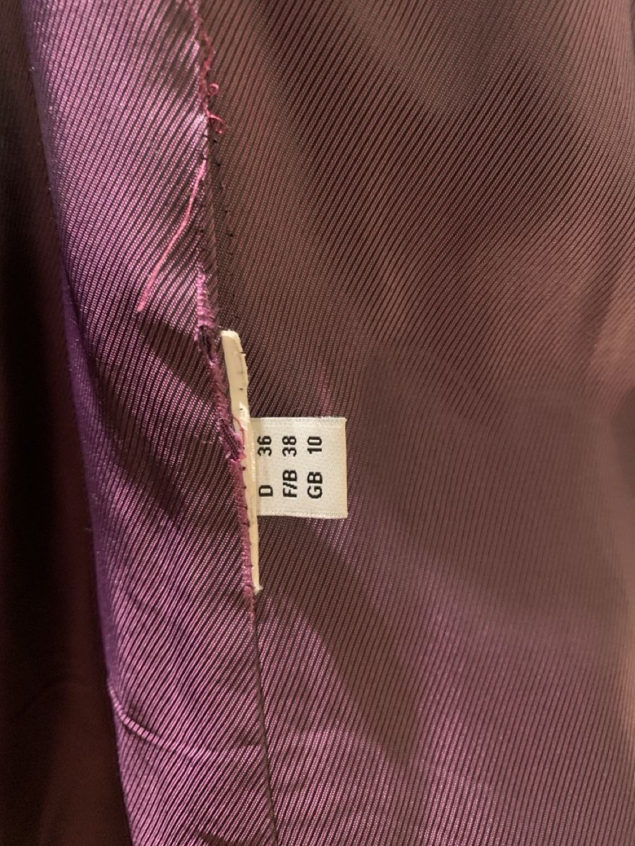 Madeleine Giacche: Madeleine Winterjacke mit Kapuze, Gr. 36 – Usato da Zürich venduto da Ballerina007 6