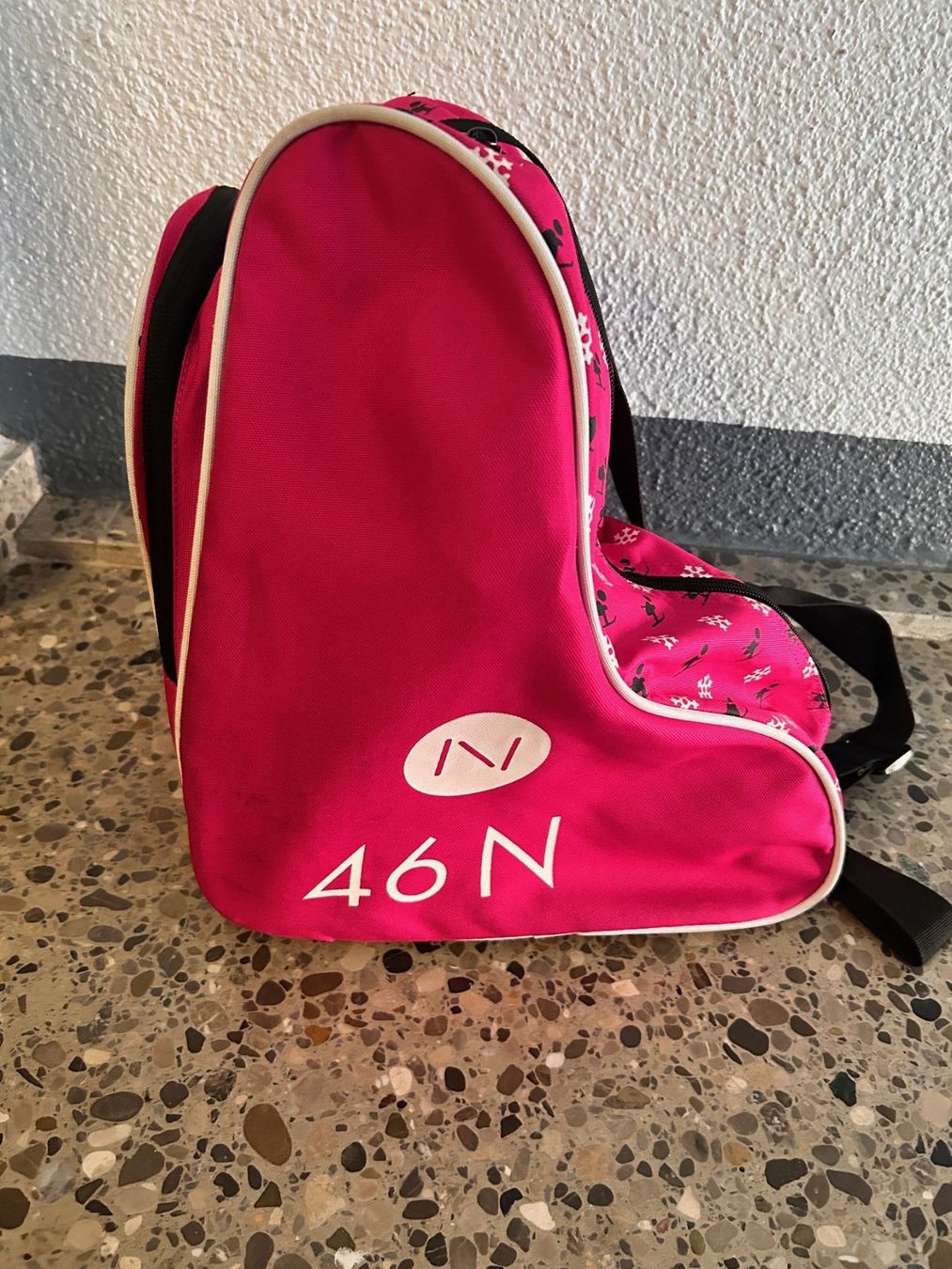 Pattini da ghiaccio: Schlittschuhe mit Tasche Grösse 33 / 34 – Usato da Horgen venduto da Sunshine_12399 2