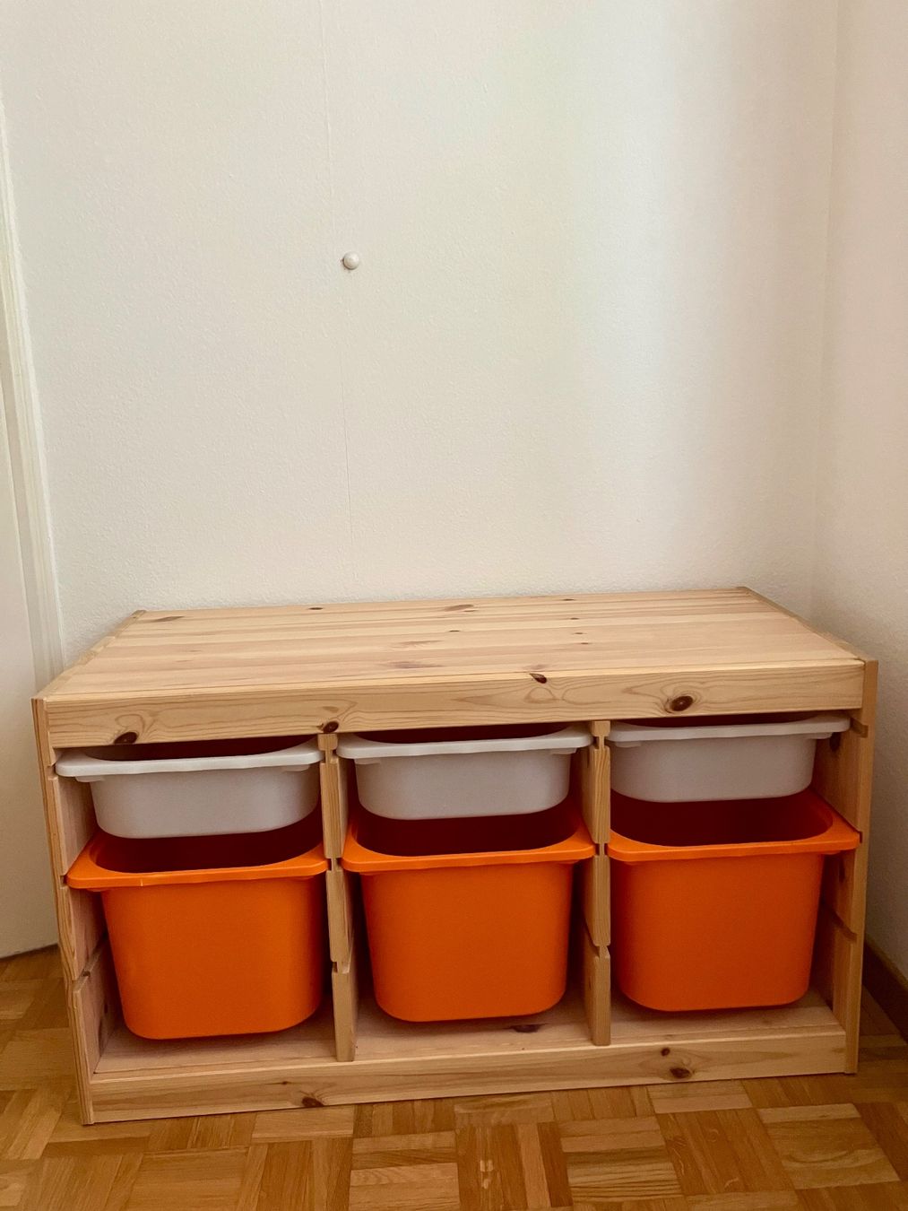 Ikea Scaffali: Trofast Regal von Ikea mit 6 Boxen – Usato da Rüschlikon venduto da bananenschale