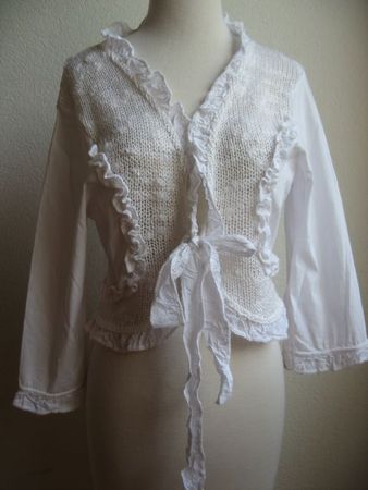 Zone Bleue belle petite jaquette en taille 40CH!