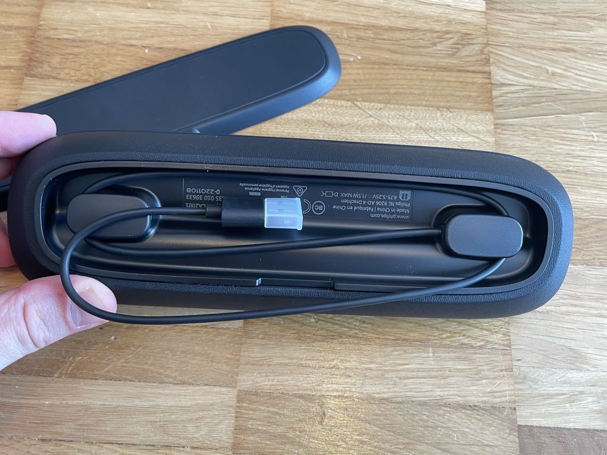 Philips Sonicare Cura dei denti: Philips Sonicare DiamondClean 9000 – Usato da Wädenswil venduto da dai_2bcv 7