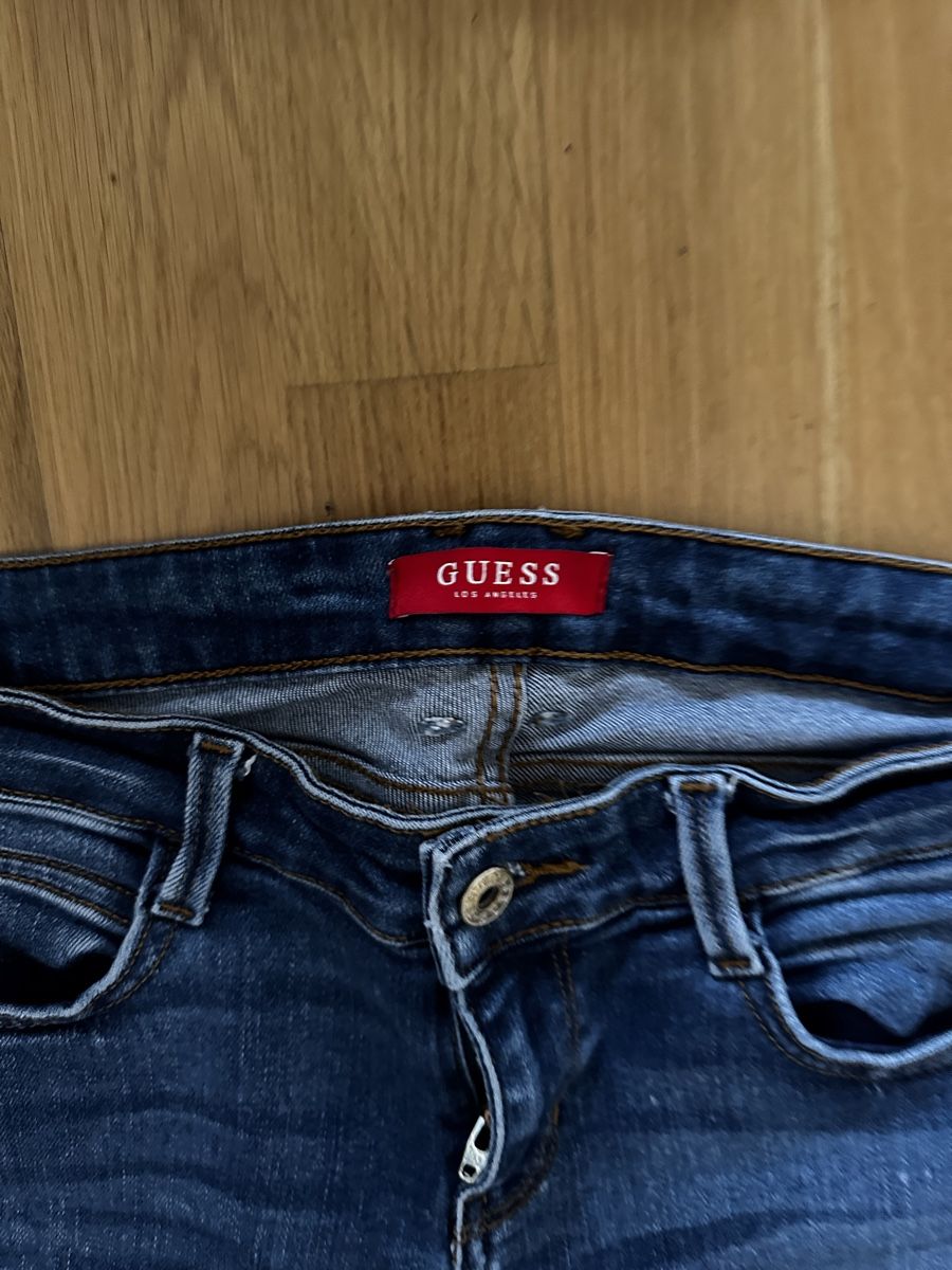 Guess Jeans: Guess – Gebraucht aus Mels von ricoshop 1