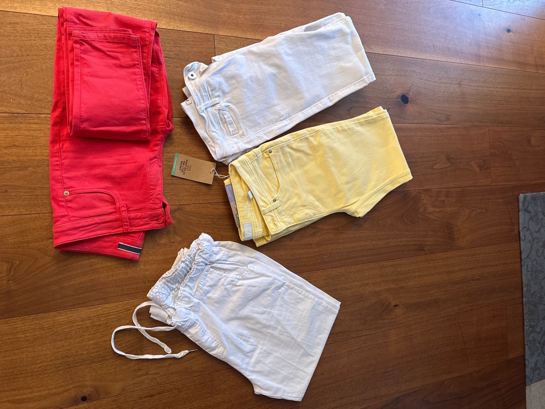 Massimo Dutti Pantaloni: 4 Damen Hosen, Massimo Dutti, etc. – Usato da Baar venduto da moritz1960 1