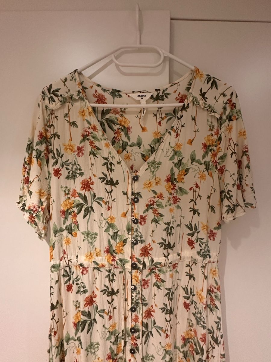 Vestiti: Object Kleid, Grösse 36, Blumenmuster, Sommerkleid! – Usato da Kloten venduto da AnemoneD 1