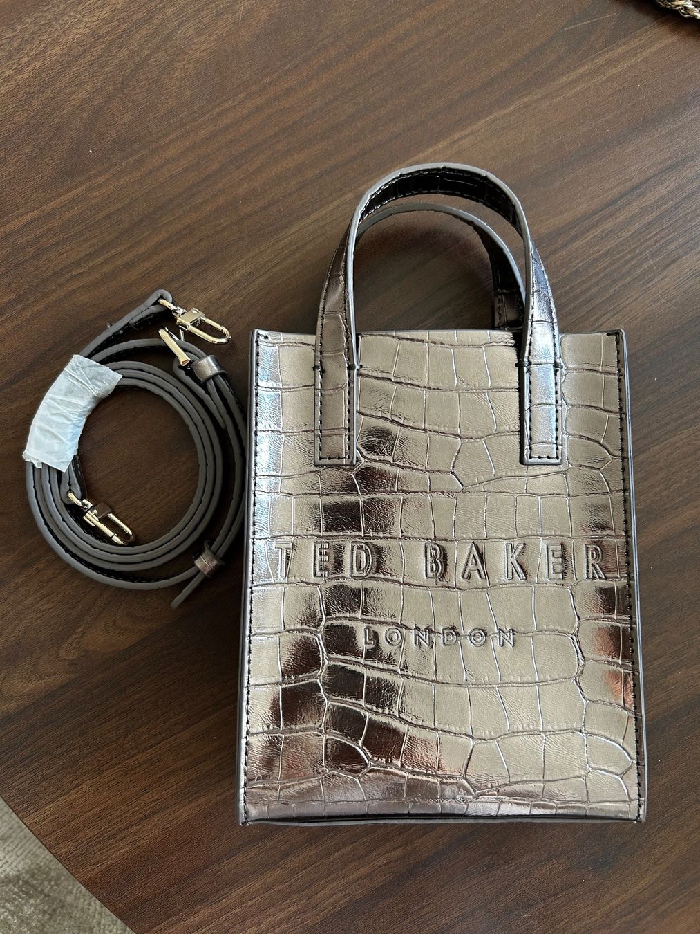 Ted Baker Taschen für Damen: petit sac Ted Baker – Gebraucht aus Chézard-St-Martin von loa_hwc9 1