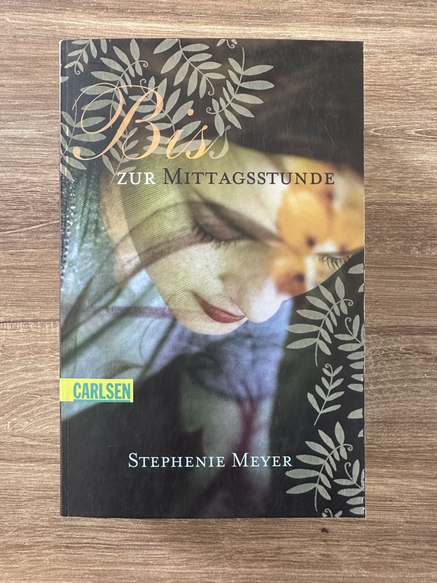 Bücher: Biss zur Mittagsstunde von Stephanie Meyer – Gebraucht aus Bülach von Nanuk123