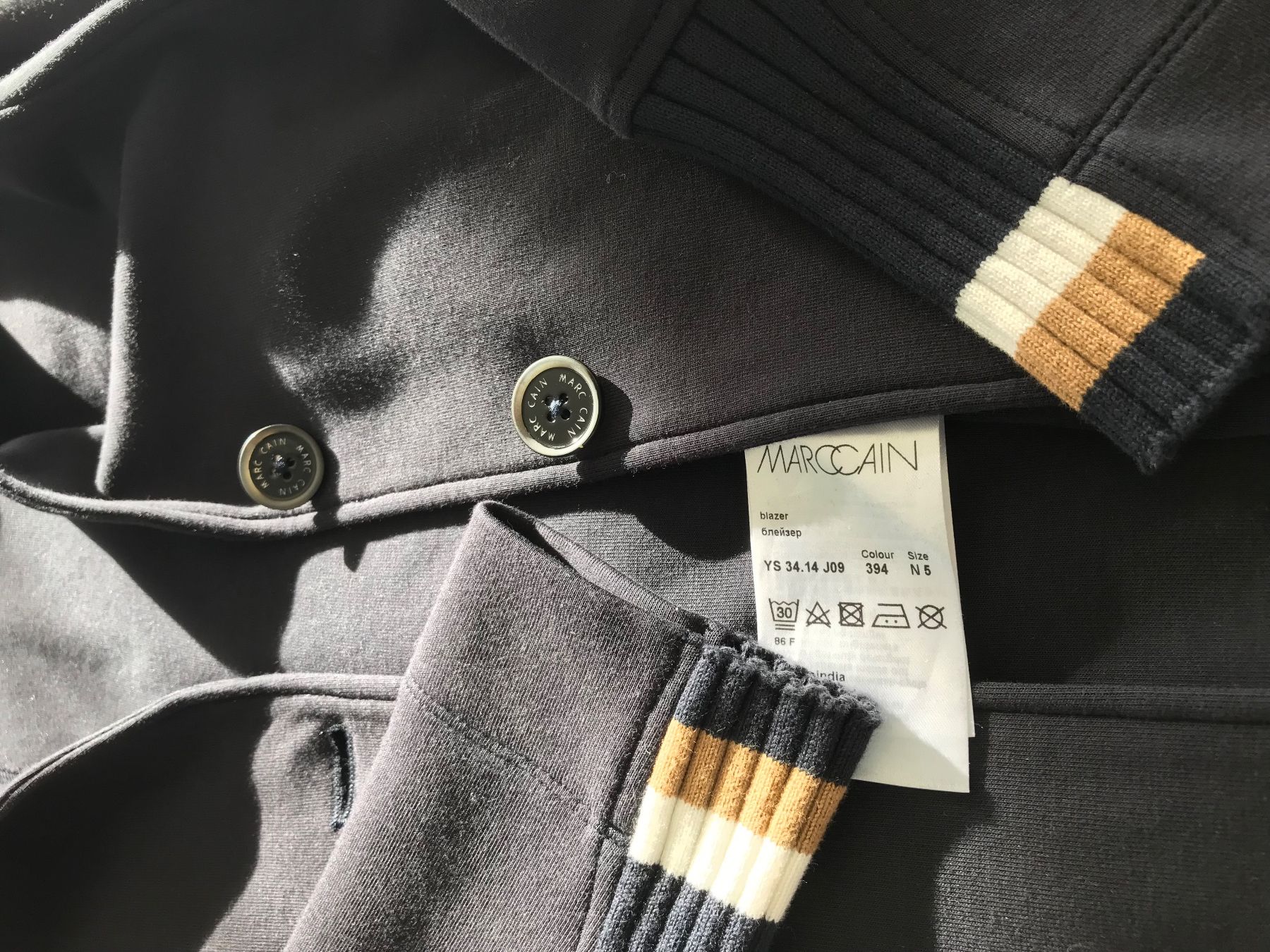 Marc Cain Jacken: Marc Cain Blazer, Gr. 42, Farbe navy – Gebraucht aus Niederteufen von mix18 3