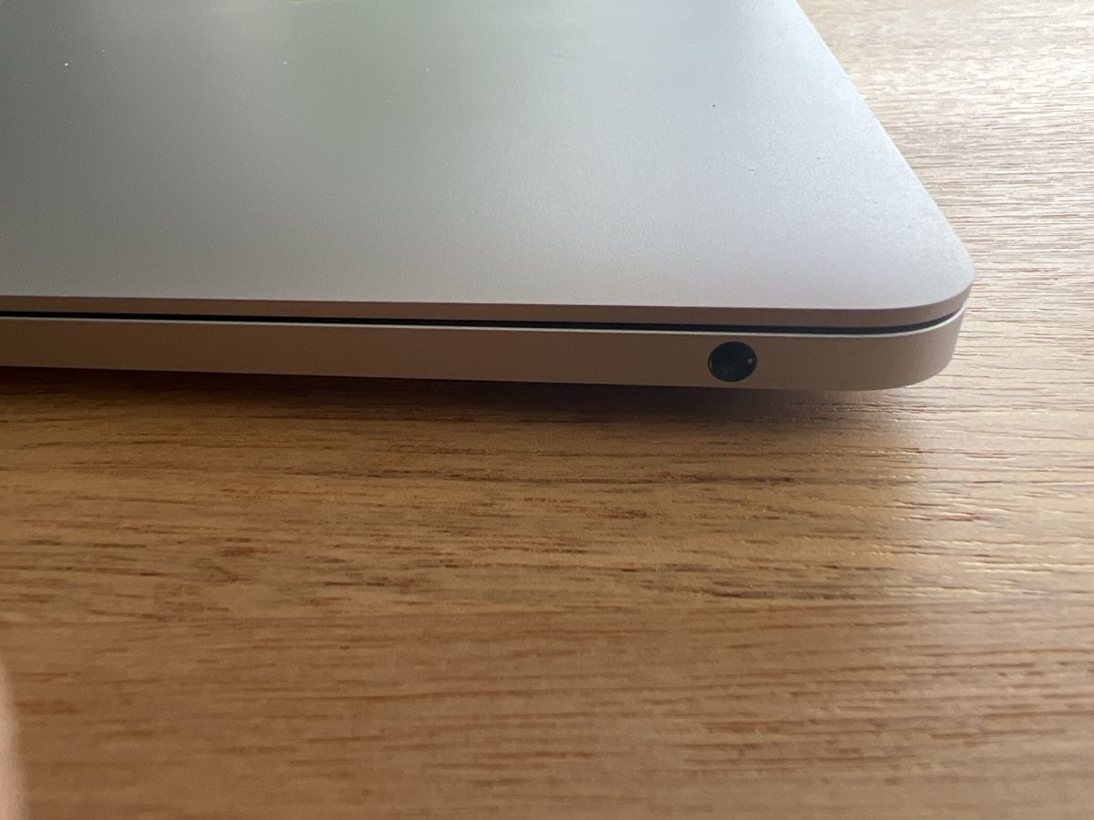 Apple Notebooks: Apple MacBook Pro Silber Mid 2019 – Gebraucht aus Gelterkinden von Pegasus_60 5
