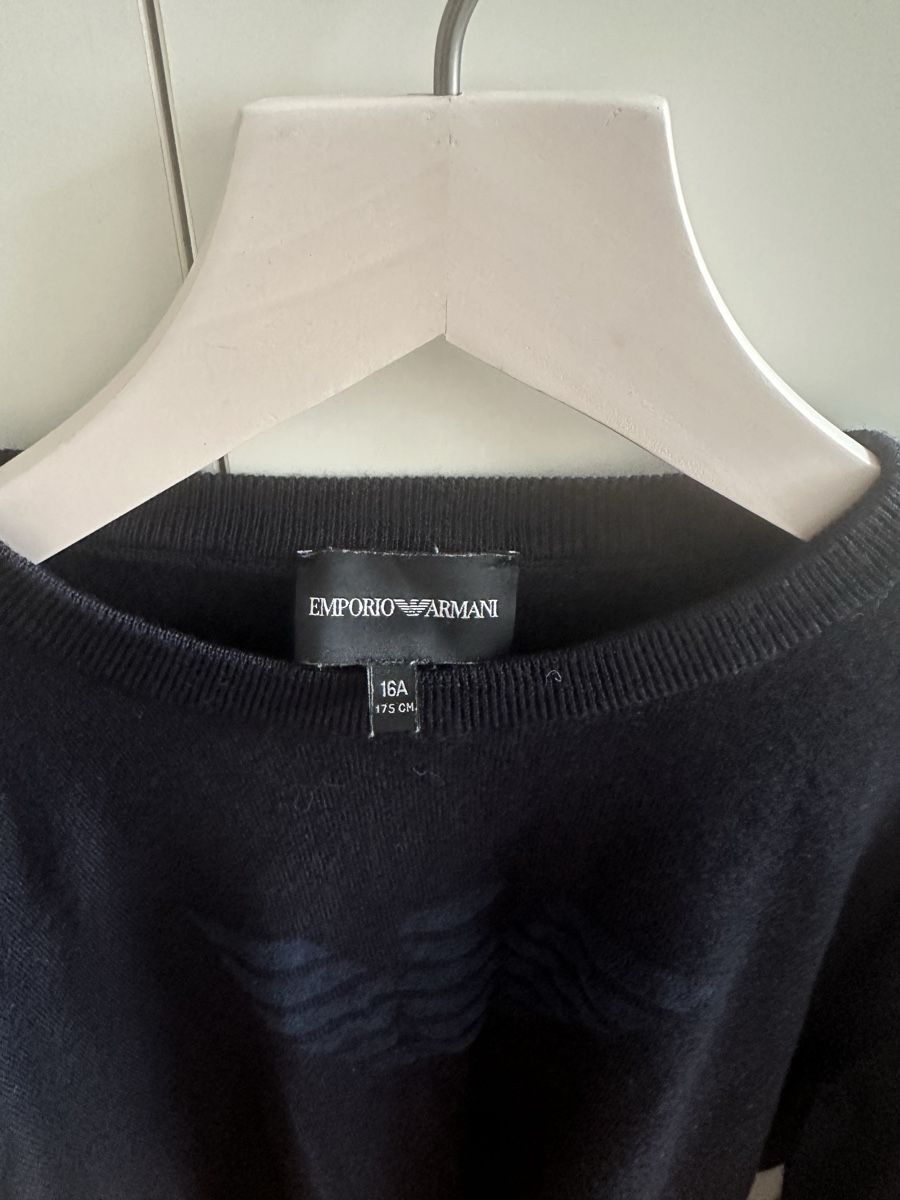 Armani Pullover & Sweatshirts: Pullover Giorgio Armani – Gebraucht aus Dürrenroth von tvy_bh56 1