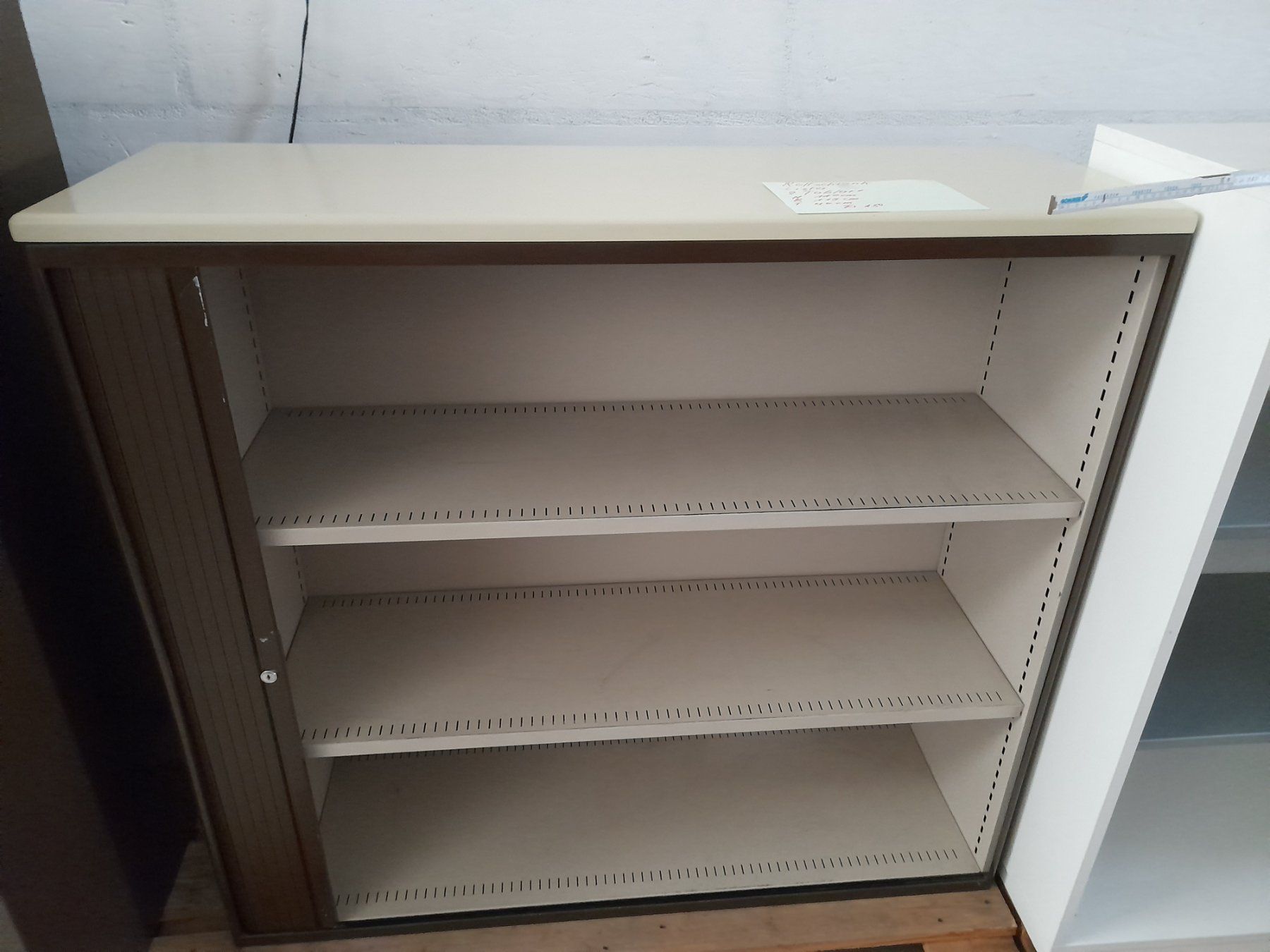 Armadi: Rollschrank Lista 2 Tablar, – Usato da Stetten AG venduto da K.B-Wa-Maschinencent