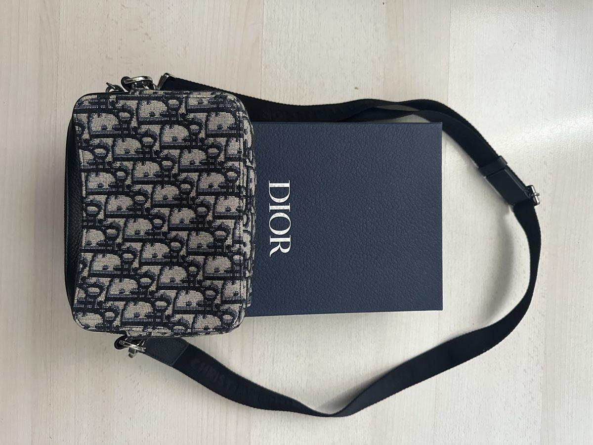Dior Borse: MEN BAG DIOR – Nuovo (secondo la descrizione) da Chailly-Montreux venduto da 25._sv