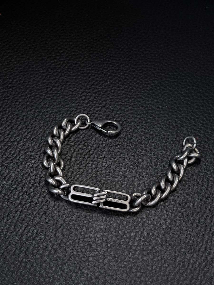 Balenciaga Bracciali & Braccialetti: Balenciaga bracelet – Nuovo (secondo la descrizione) da Köniz venduto da usernoname